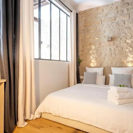 # Republique # Paris2 # Chatelet # 2bedrooms * Parijs