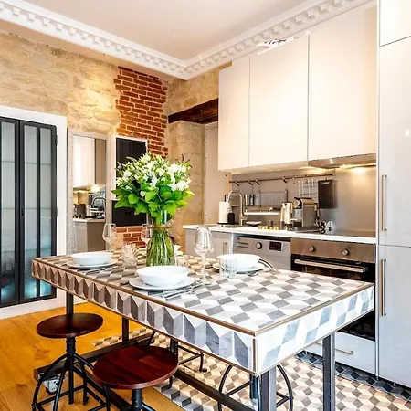 # Republique # Paris2 # Chatelet # 2bedrooms *